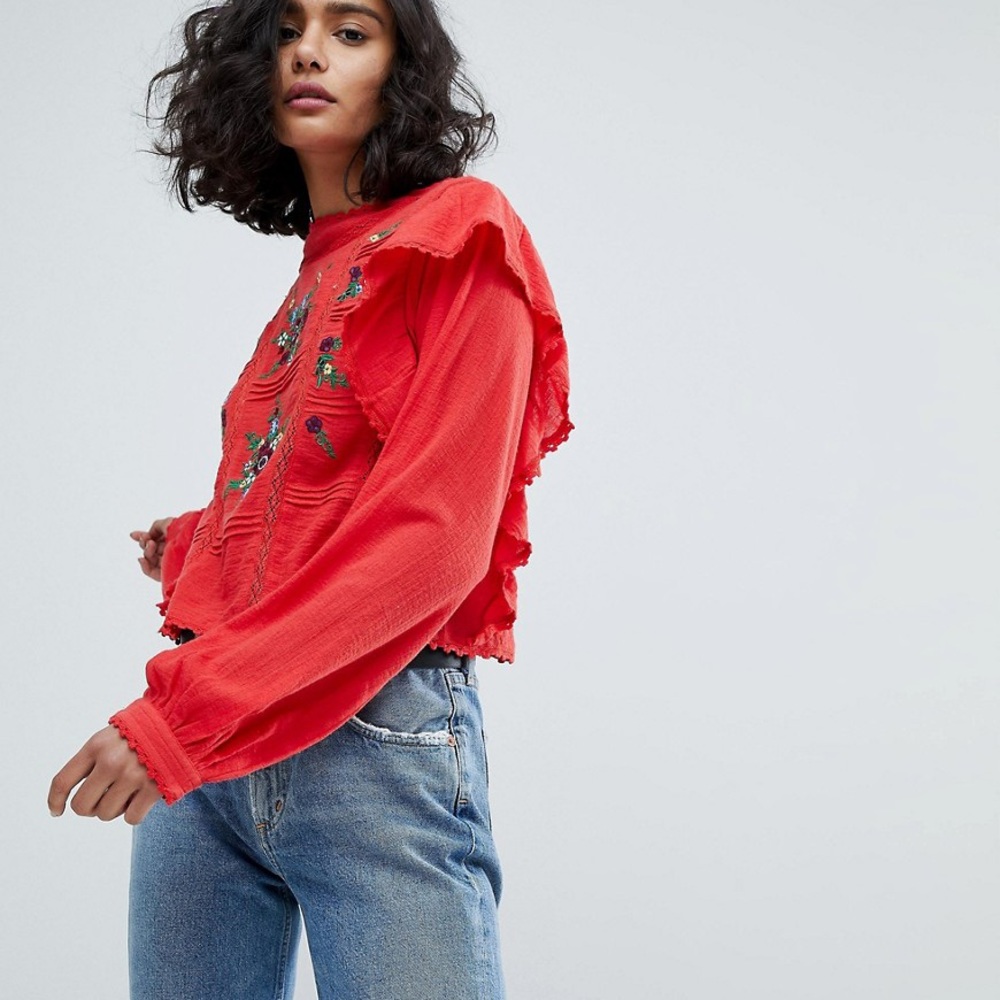 FREE PEOPLE red Amy ruffle embroidered top small